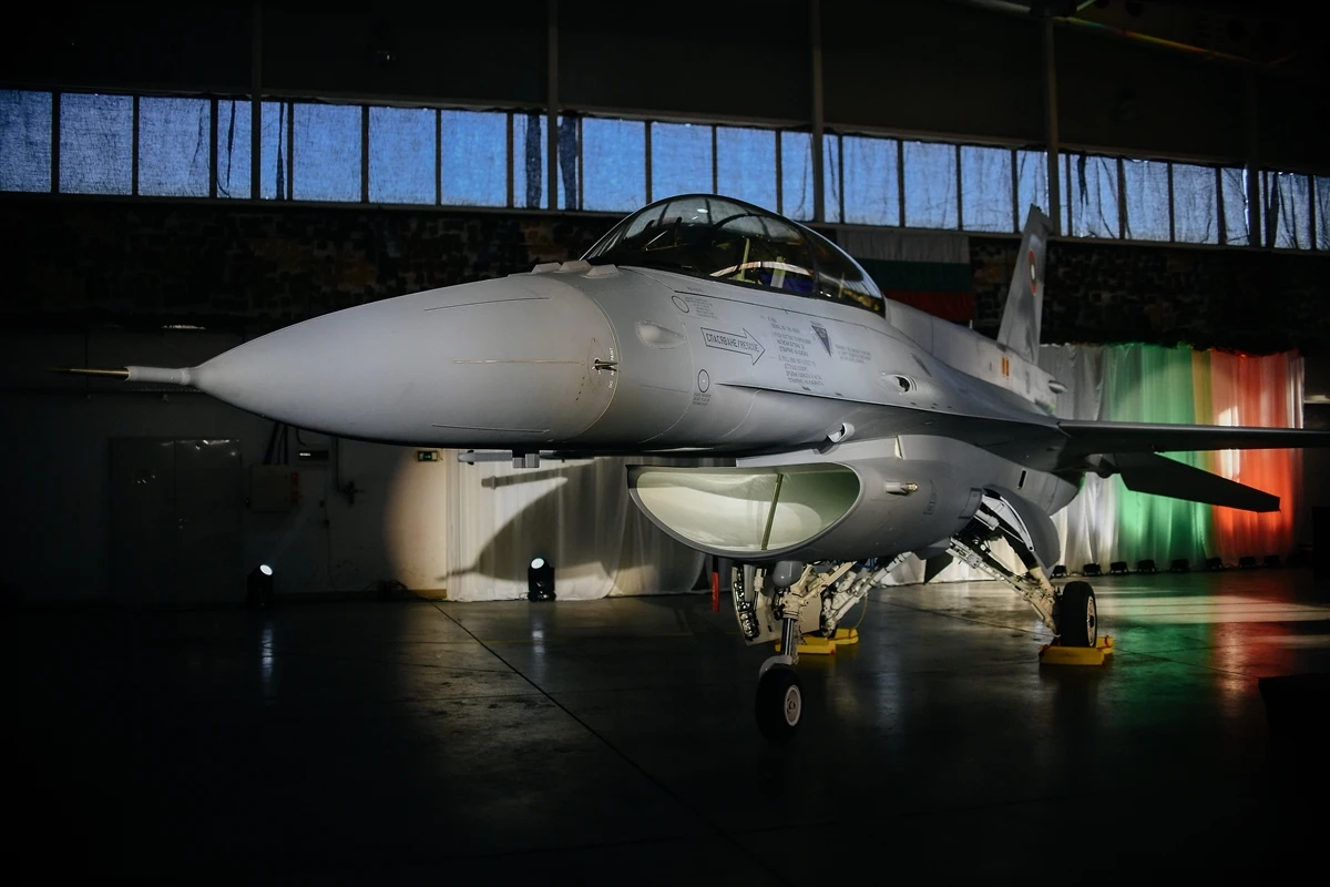 Bugarska službeno uvela prvi F-16 u službu, SAD isporučio najmoderniju verziju lovca Block 70