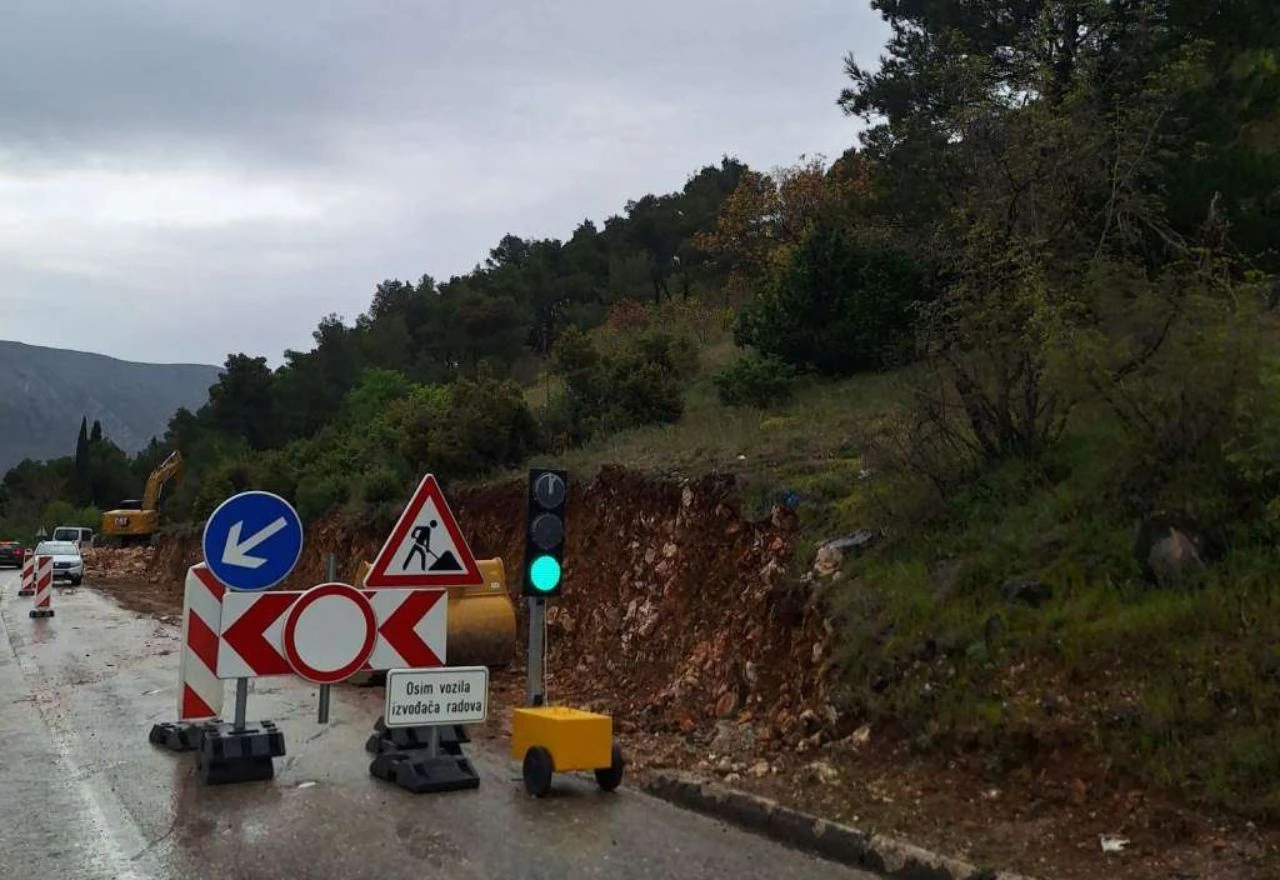 Počeli radovi na sanaciji ceste Mostar - Čitluk