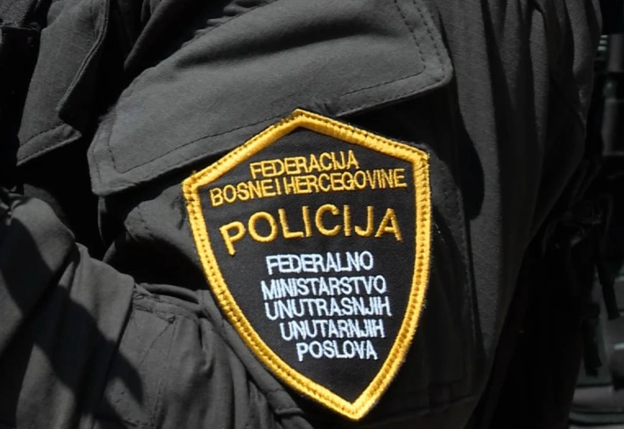 Pali krijumčari ljudi, droge i oružja