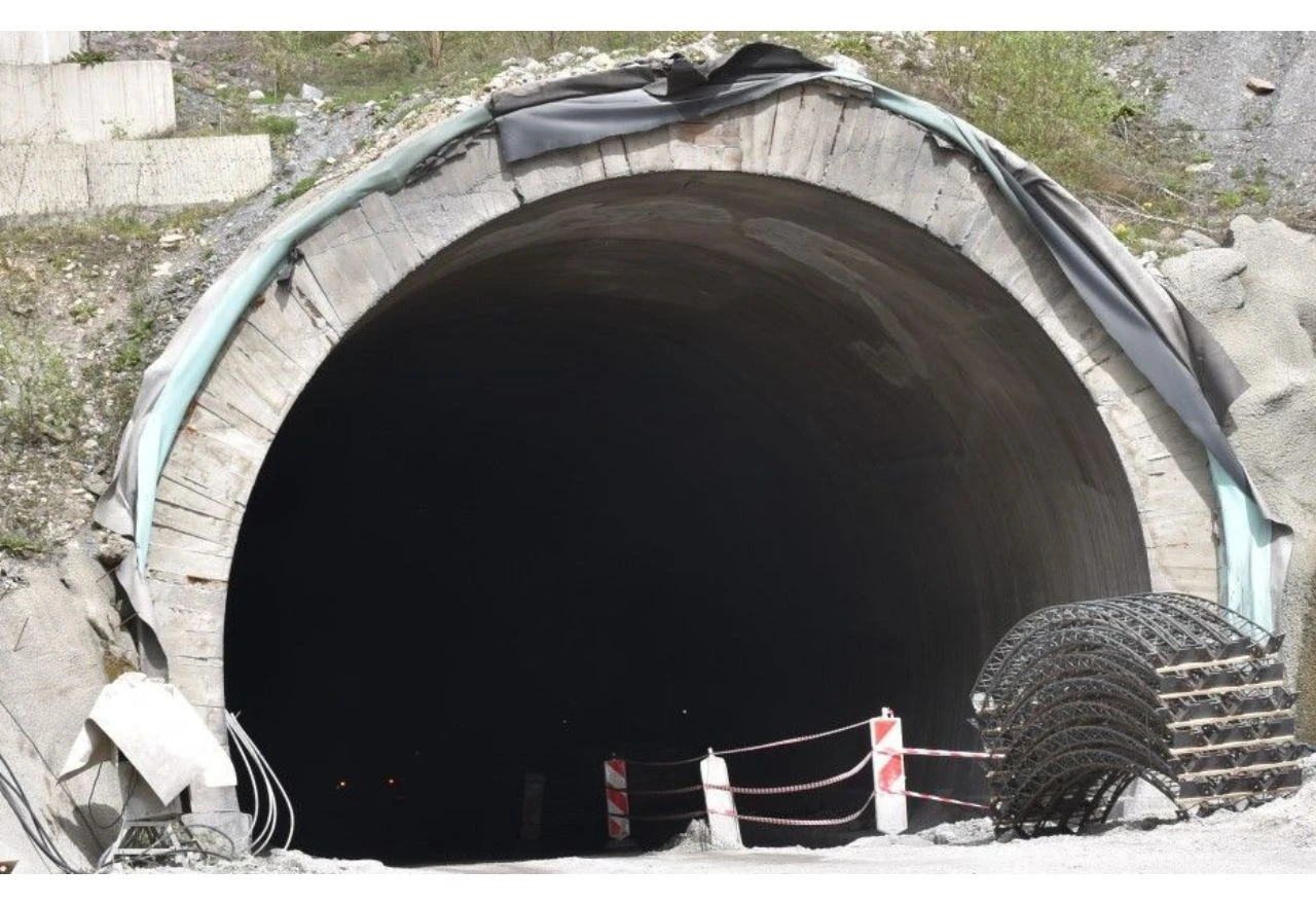Tunel Hranjen probijen više od pola, put Sarajevo – Goražde skratit će se na 45 minuta