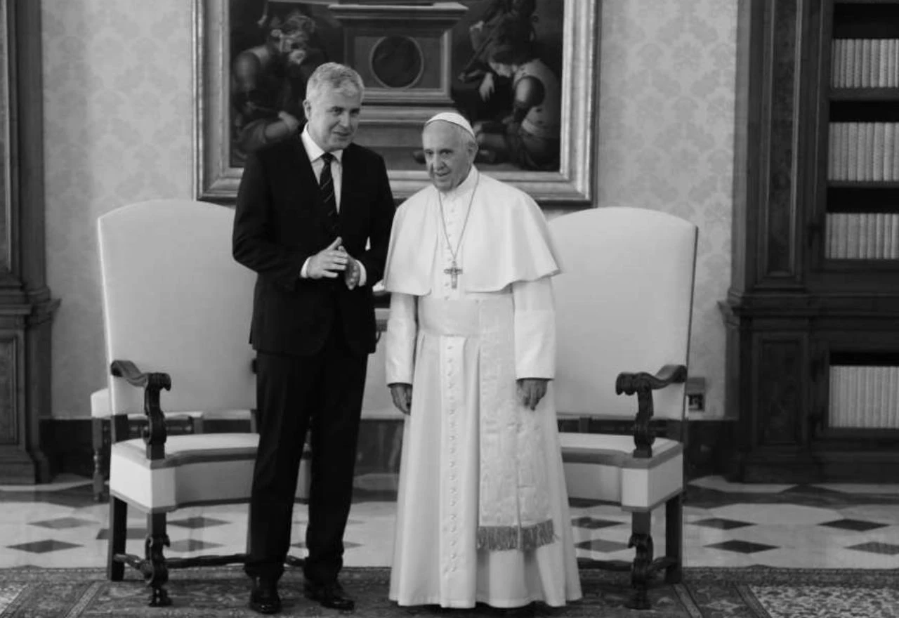 Čović o smrti pape Franje: Svijet je izgubio velikog čovjeka