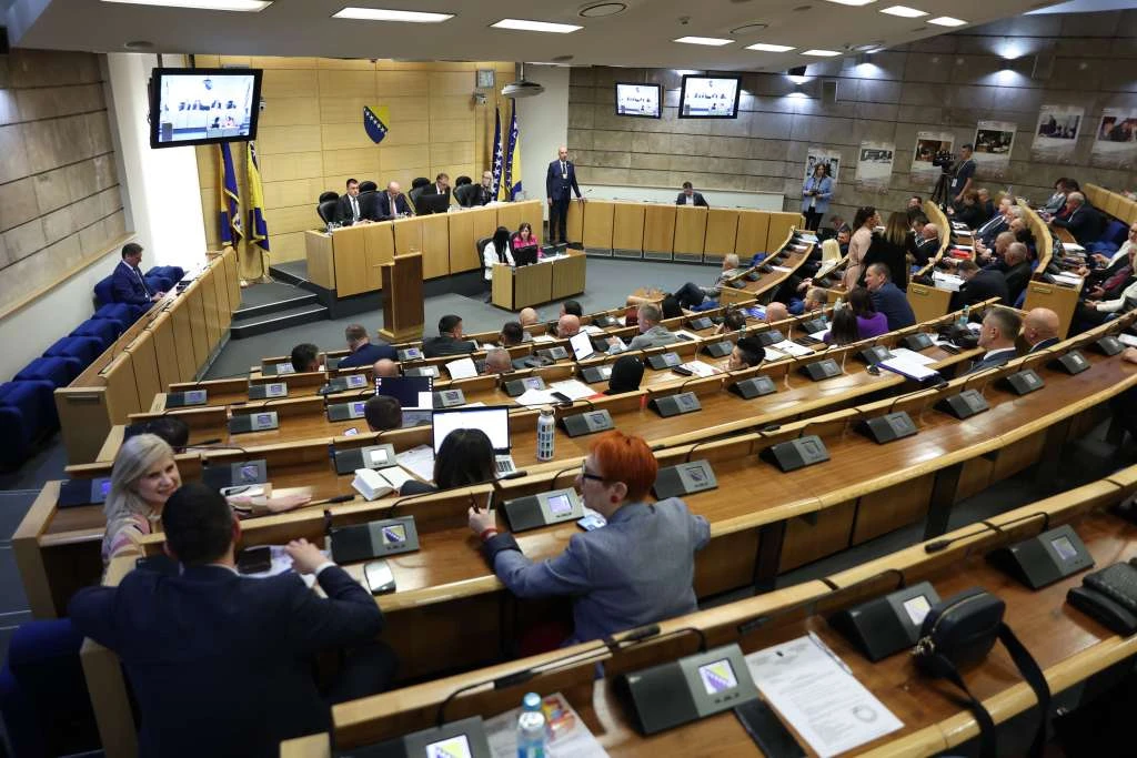 Doprinosi u Federaciji BiH se smanjuju na 36 posto