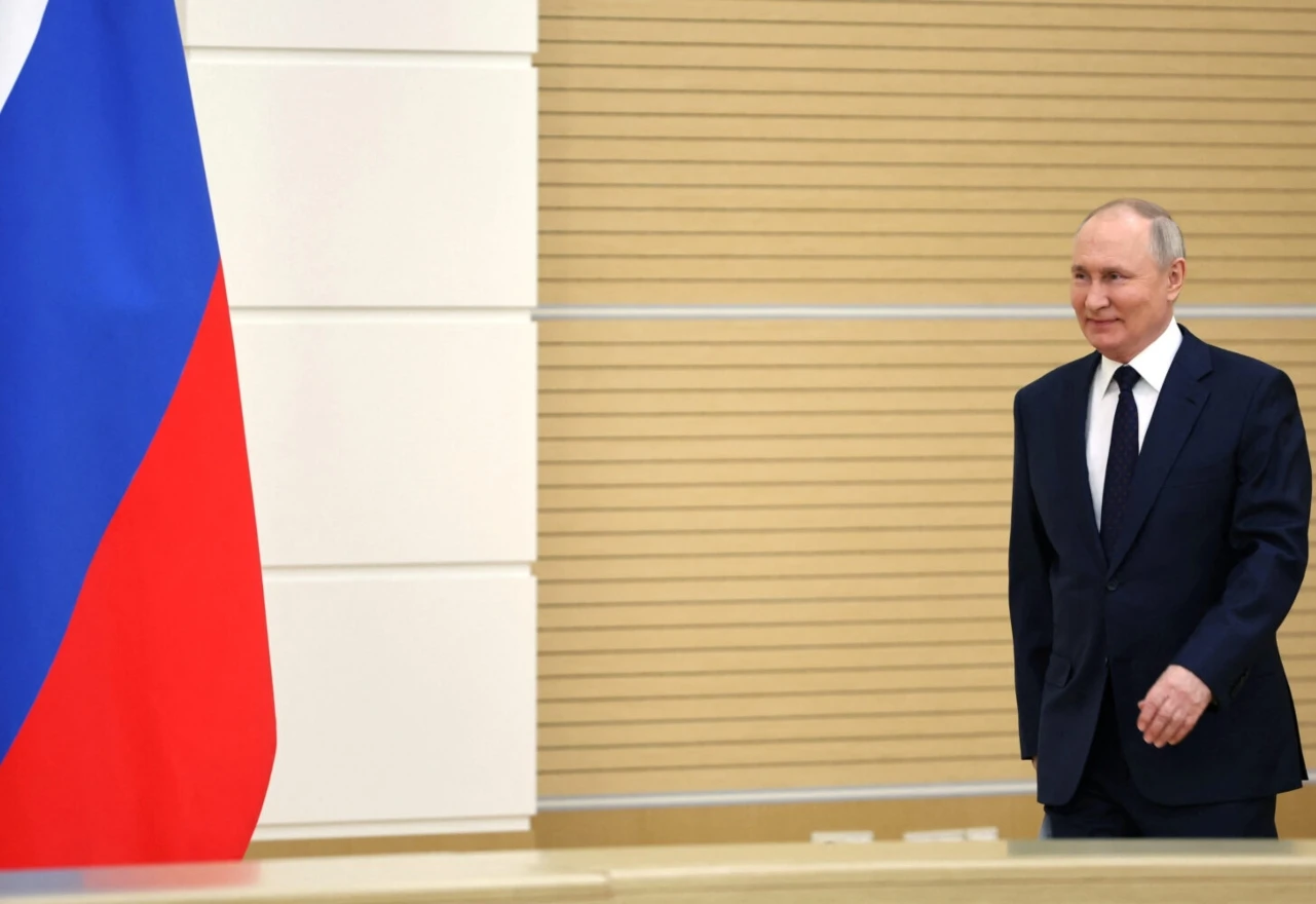 Putin voljan razmotriti poziv Zelenskog