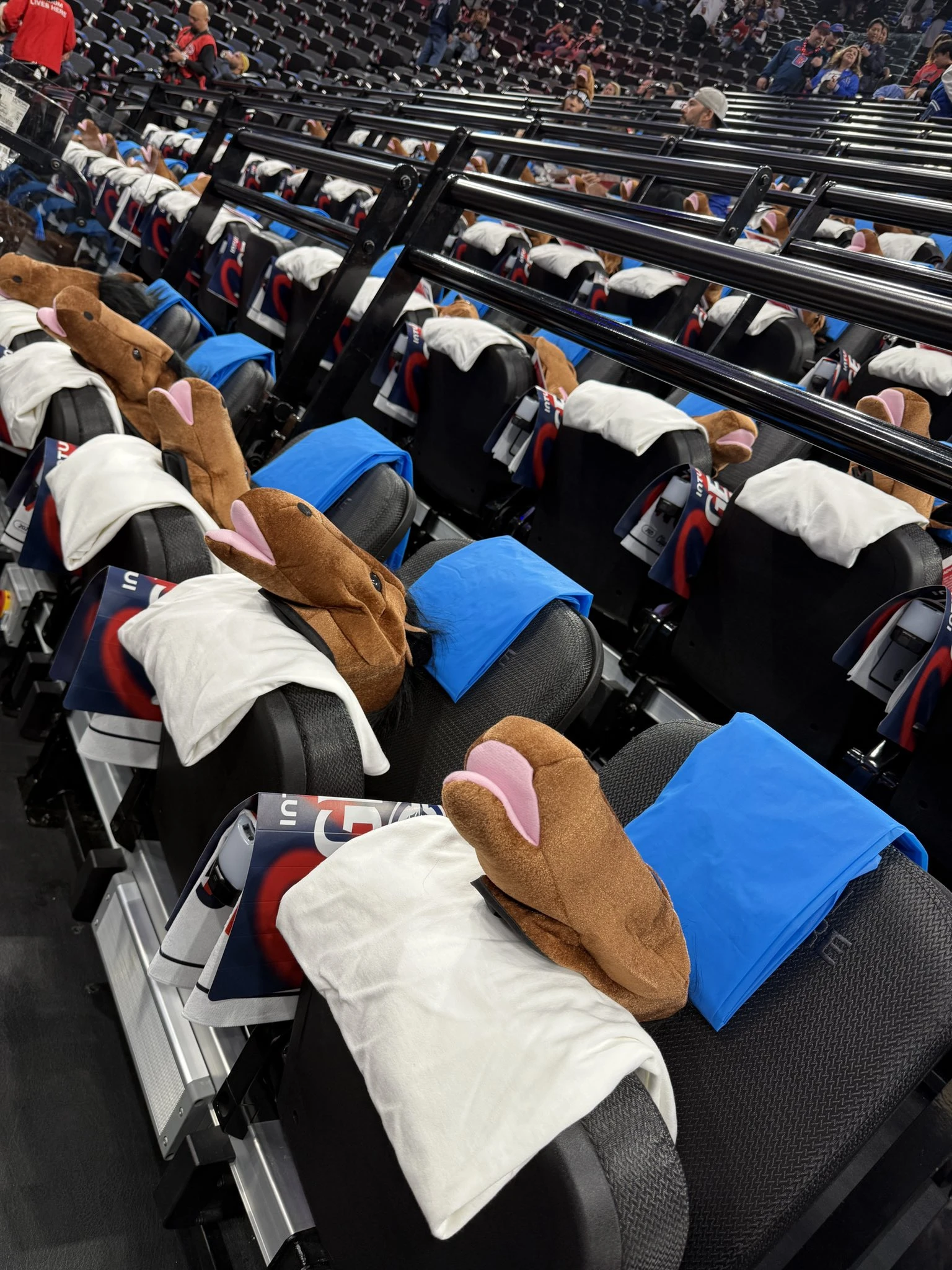 Clippersi razbili Denver, Jokić meta navijača
