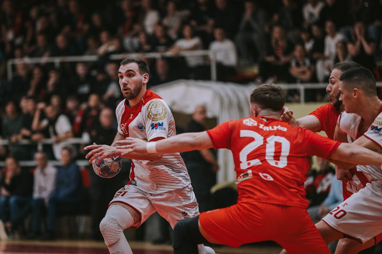 FOTO | Zrinjski savladao Velež u fantastičnoj atmosferi