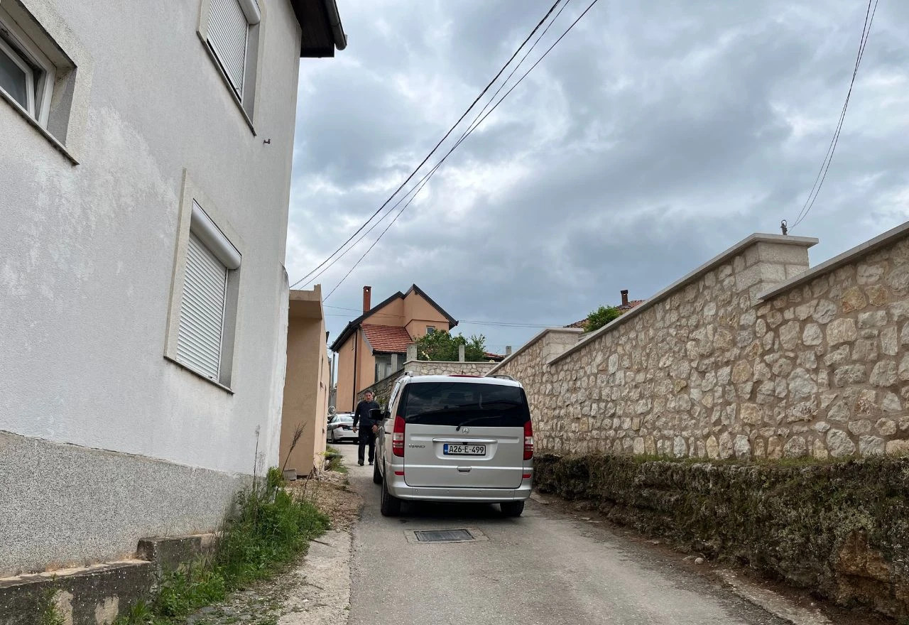 Zatvorene sve ulice oko Opijačeve tekije u Mostaru