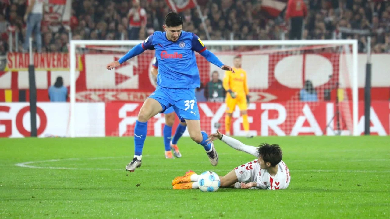Bayern bod do naslova, gol Gigovića