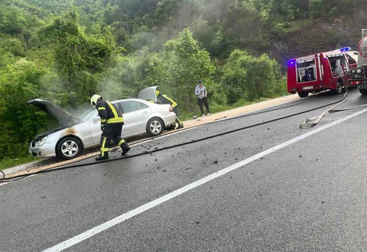 Na Žovnici se zapalio Mercedes, intervenirali vatrogasci