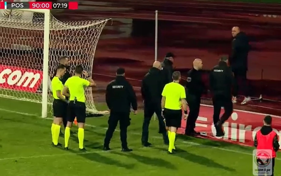Utakmica u Tuzli nije se završila: Gigović svirao penal za Posušje, igrači Slobode napustili teren!