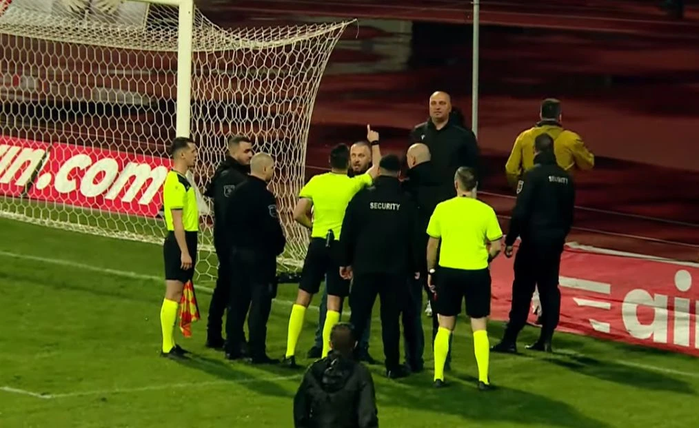 VIDEO | Husić sucu: Daj čitavoj ekipi crveni, međedu vašarski!