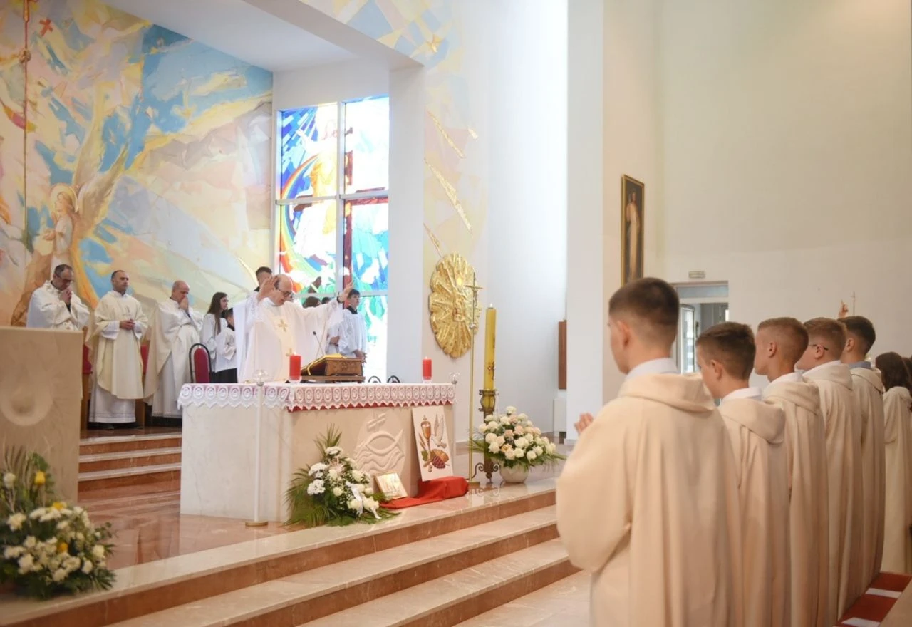 Krizma u župi sv. Mateja u Mostrau