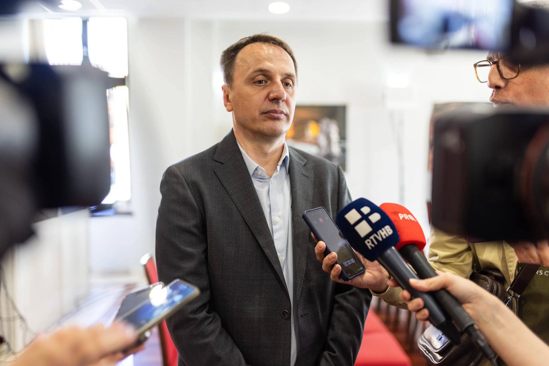 Almir Peštek