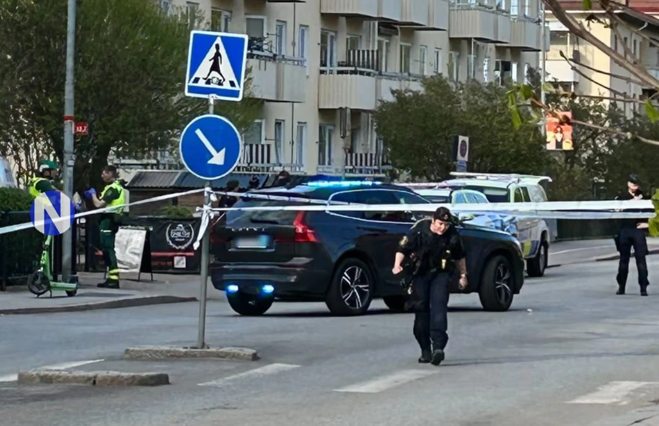 Tri osobe ubijene u pucnjavi u Švedskoj: Napadač pobjegao na romobilu