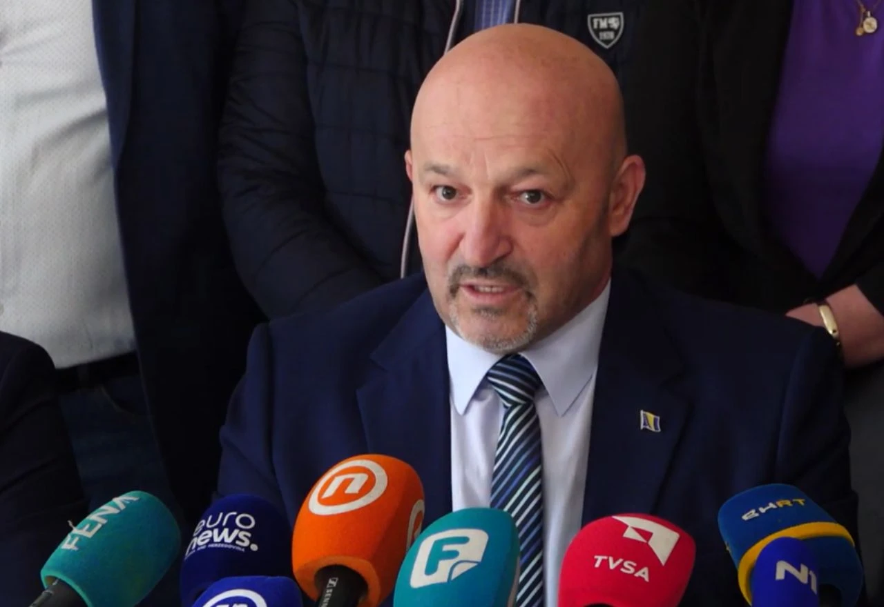 Kurtović najavljuje povećanje minimalne plaće