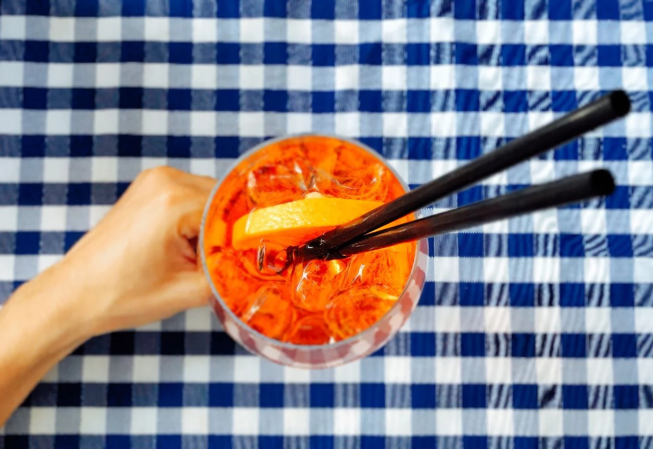 Njemačka: Dodatno se naplaćuju slamke i pribor za jelo
