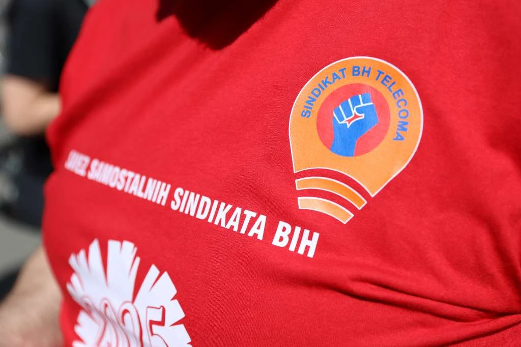 Sindikati u BiH: Uz grah slavimo povećanje minimalne plaće sa 406 na 1.000 KM