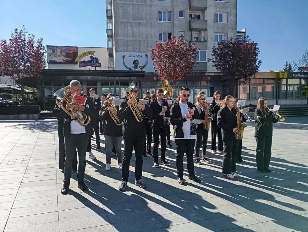 Prvomajska budnica u Livnu
