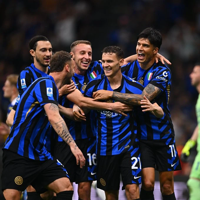 Golovima siromašna subota: Inter zadržao priključak za Napolijem