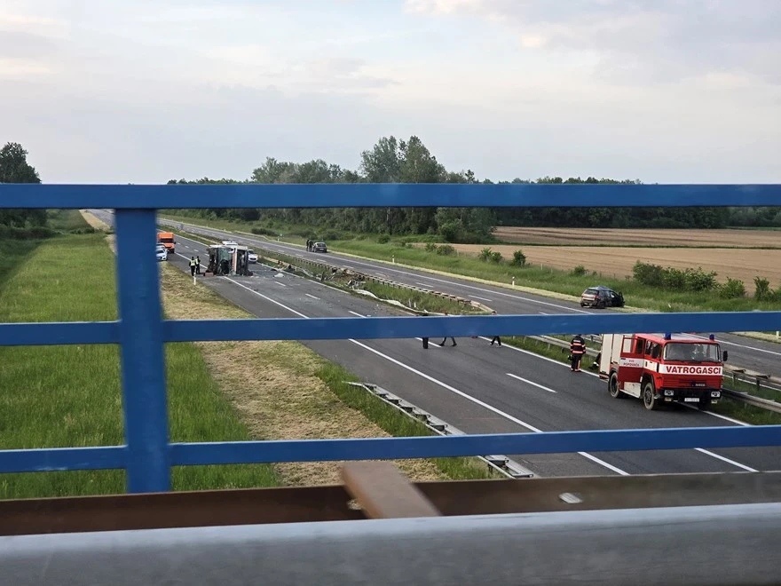 Dvije osobe poginule u teškoj prometnoj nesreći na autocesti A3