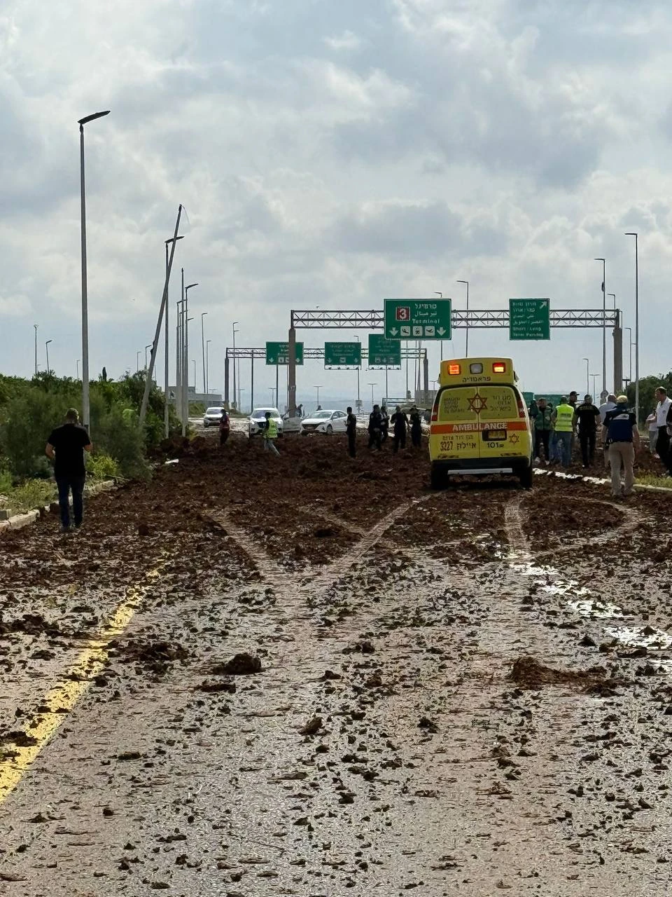 VIDEO | Huti izveli raketni napad na izraelsku zračnu luku Ben Gurion