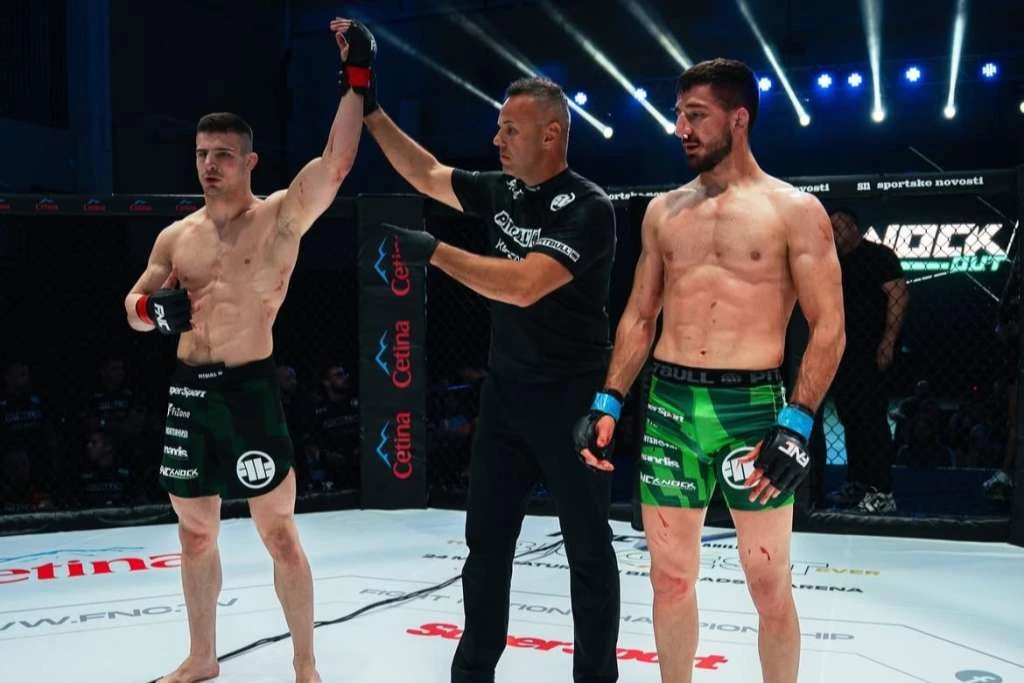 Petar Blagojević oduševio MMA scenu: Srušio protivnika u prvoj rundi FNC borbe