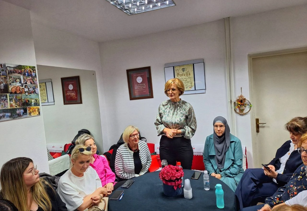 Održana panel diskusija pod nazivom "Žene u lokalnoj zajednici"
