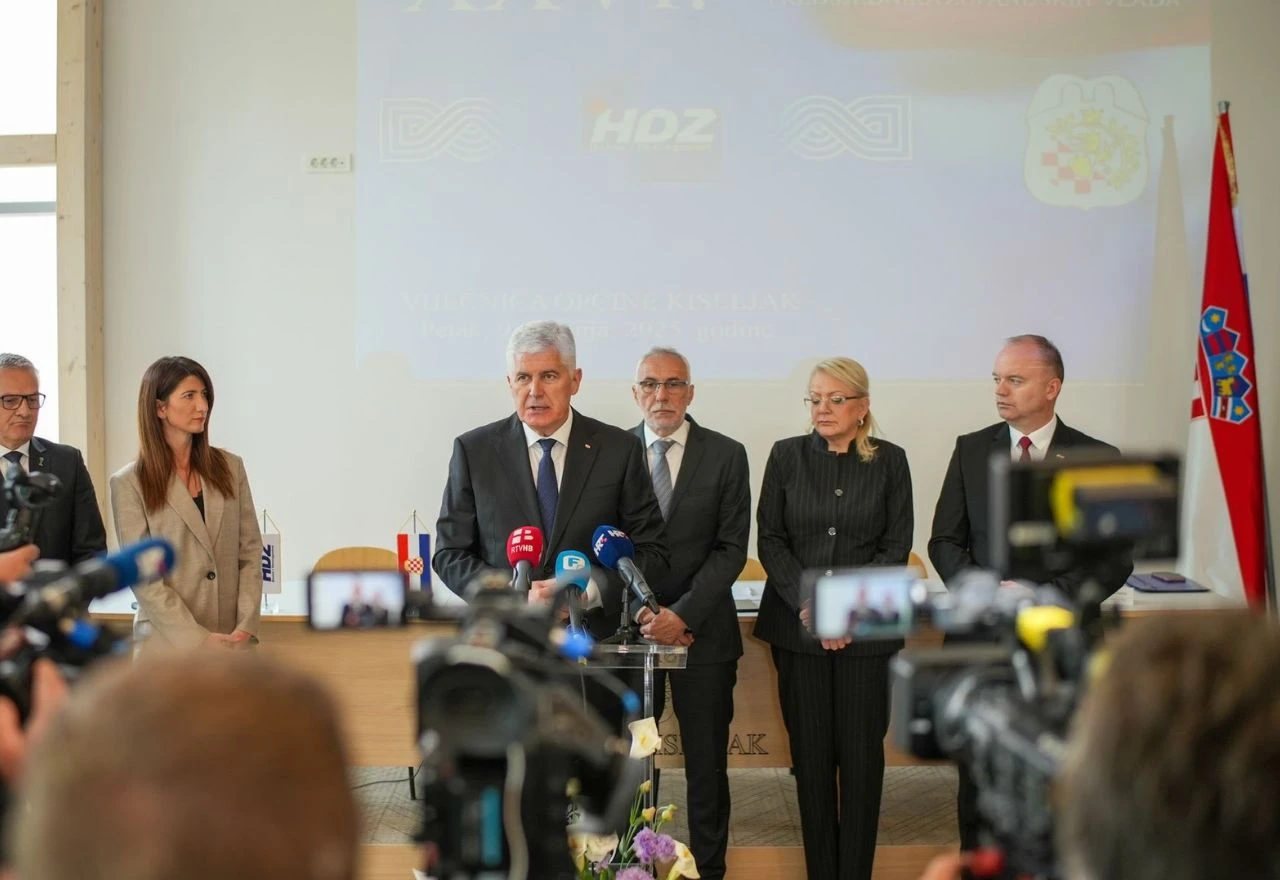 Čović: ''Usvojimo tri zakona i odmah riješimo pitanje stabilnosti BiH''