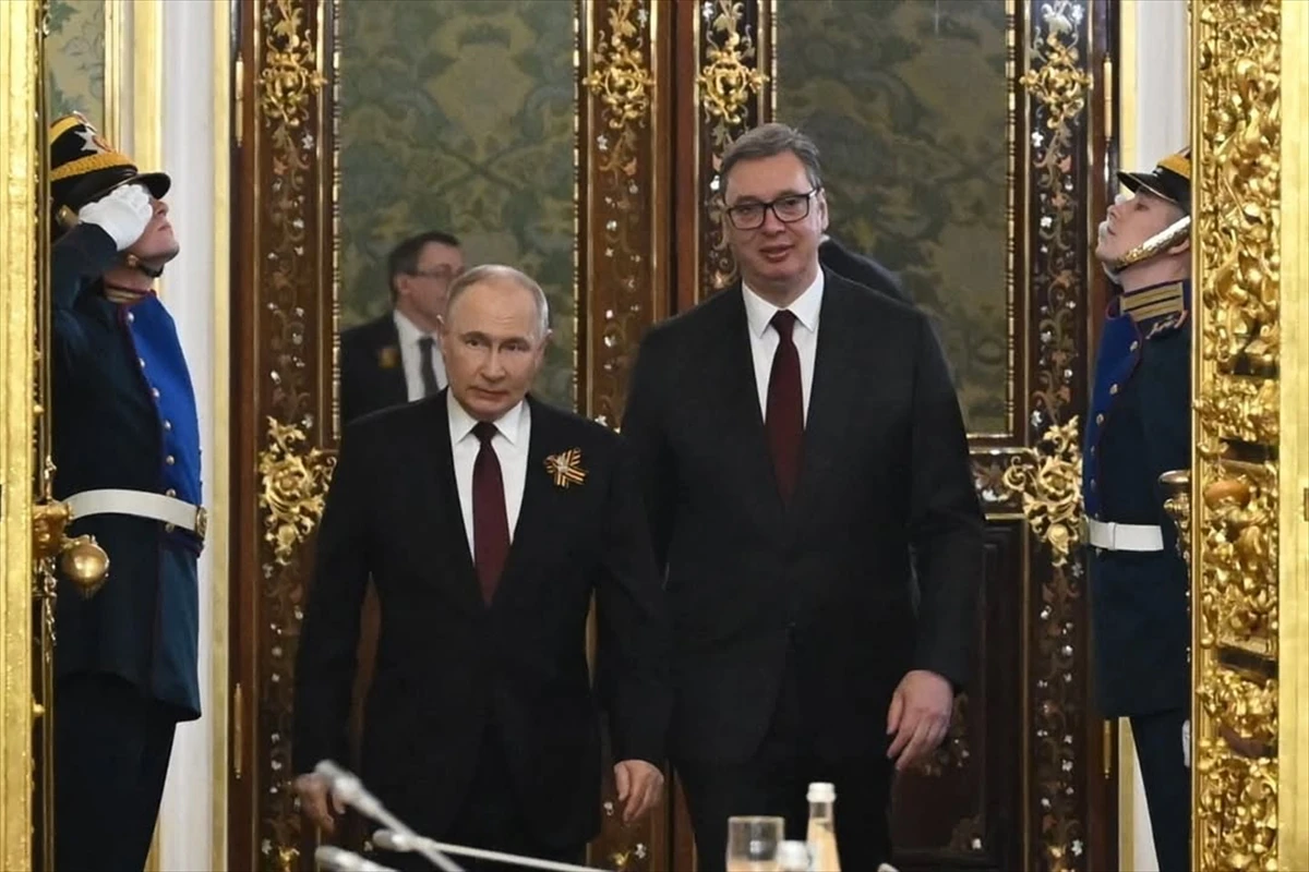 Vučić na sastanku sa Putinom zahvalio zbog podrške integritetu i suverenitetu Srbije