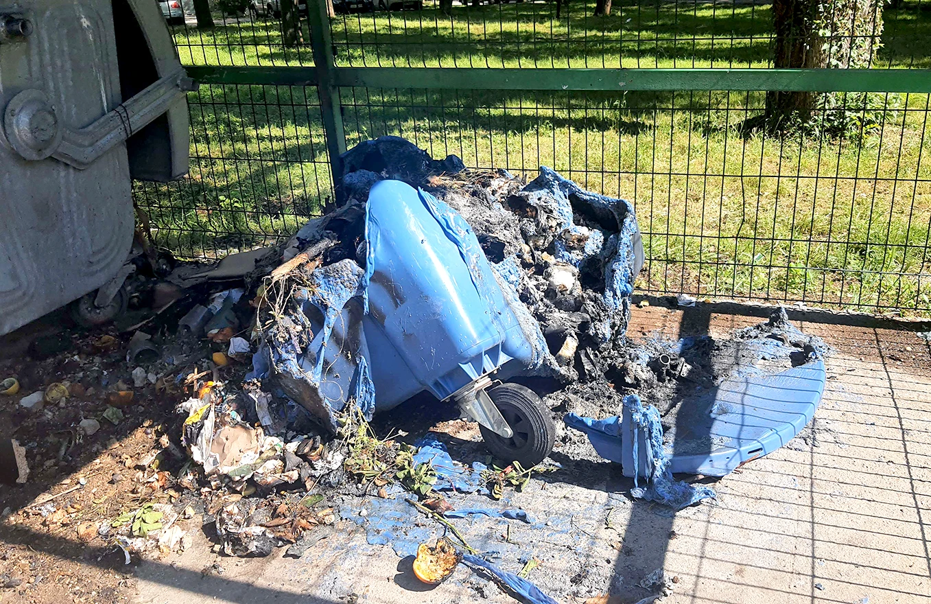 Mostar: Kontejneri na udaru piromana?