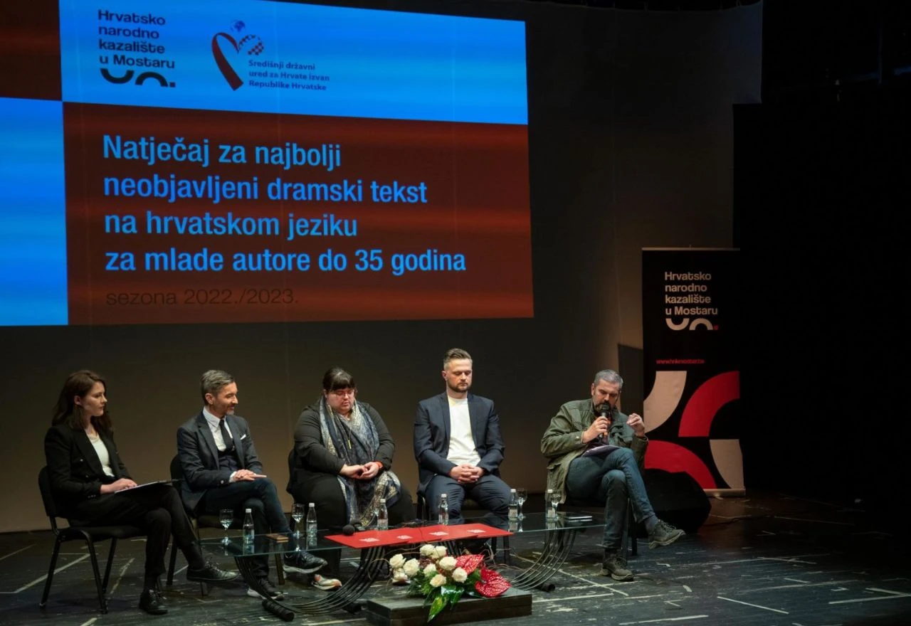 Tri mlade autorice nagrađene za dramske tekstove snažne društvene poruke