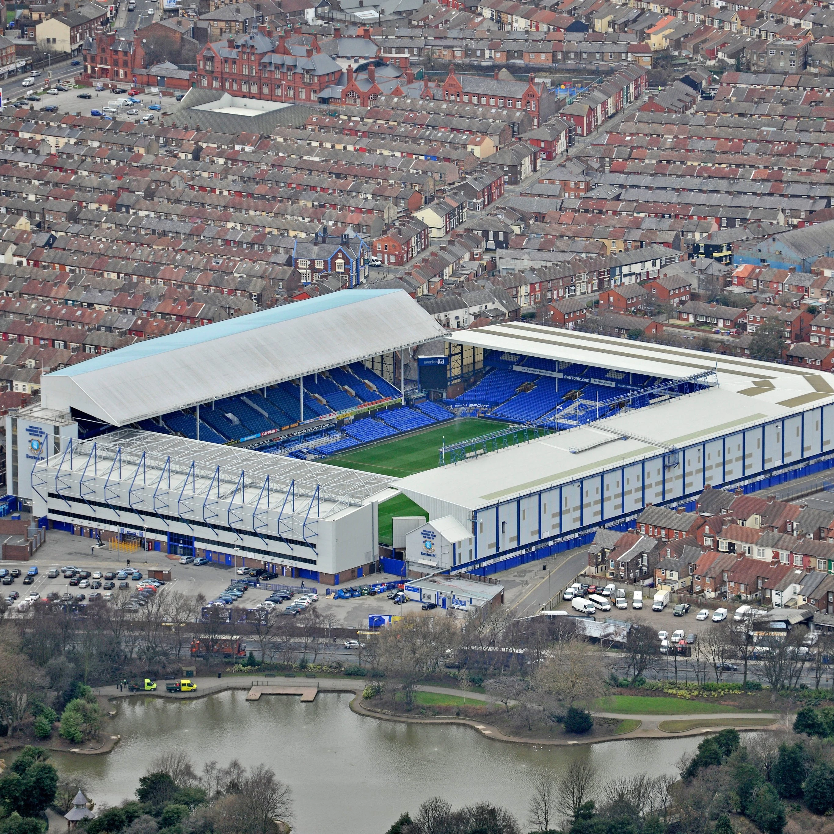 Legendarni Goodison Park ipak neće biti srušen, djevojke zaustavile buldožere