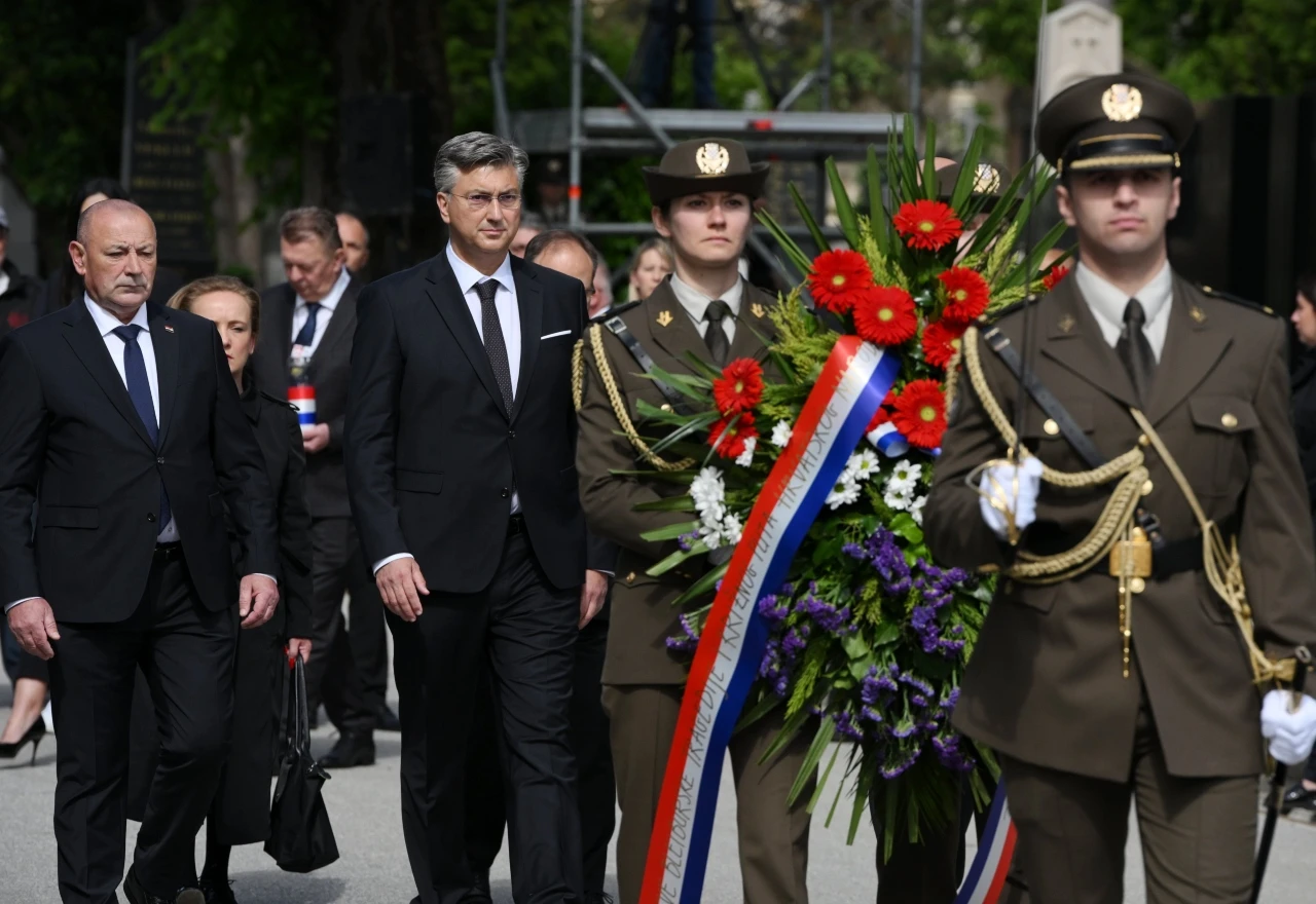Plenković: "Želimo da mlade generacije budu upoznate i s bolnim stranicama hrvatske povijesti"