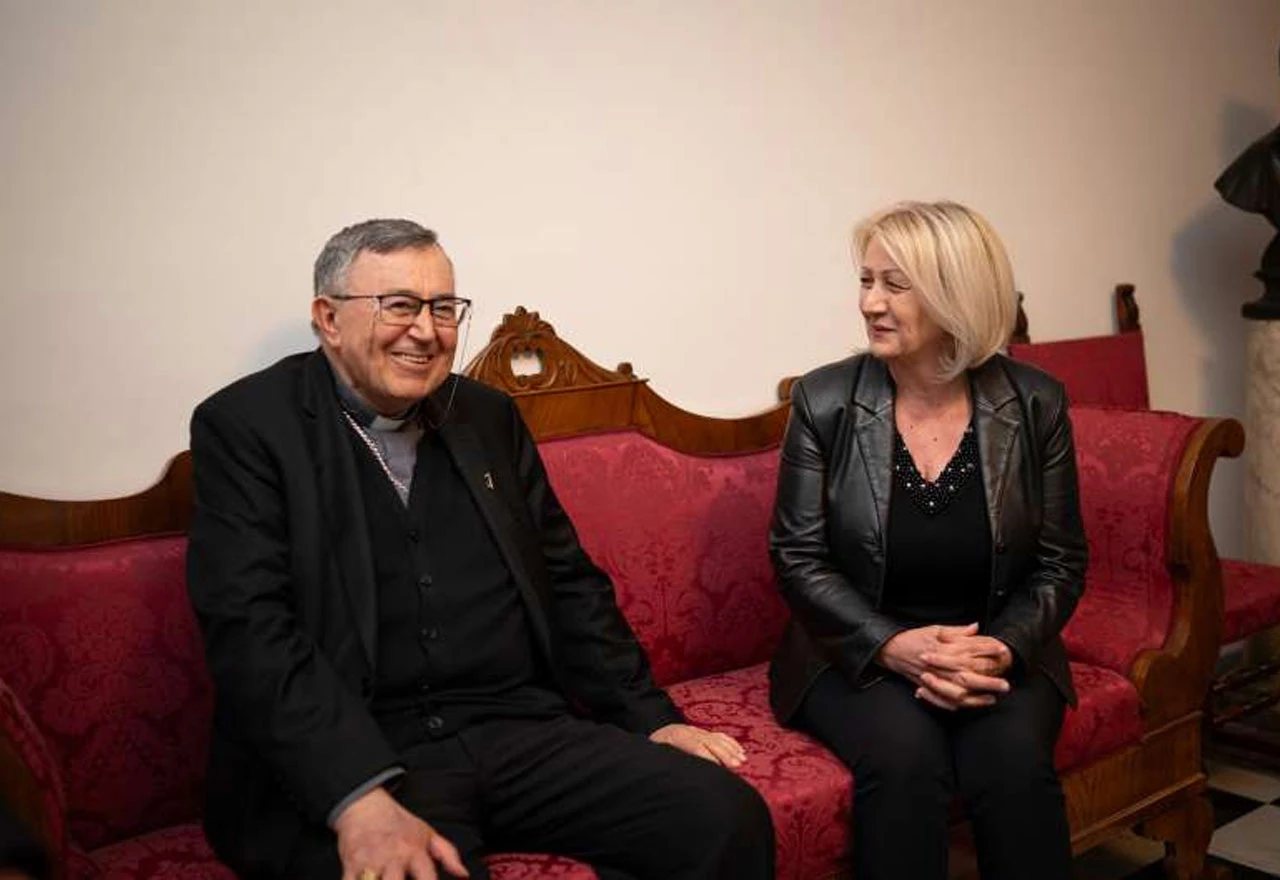 Krišto se sastala s kardinalom Puljićem: Čeka se inauguraciji pape Lava XIV