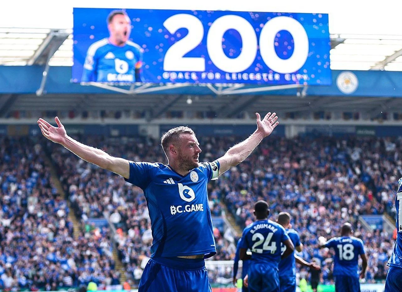 Everton se oprostio od Goodisona, Vardy od Leicestera