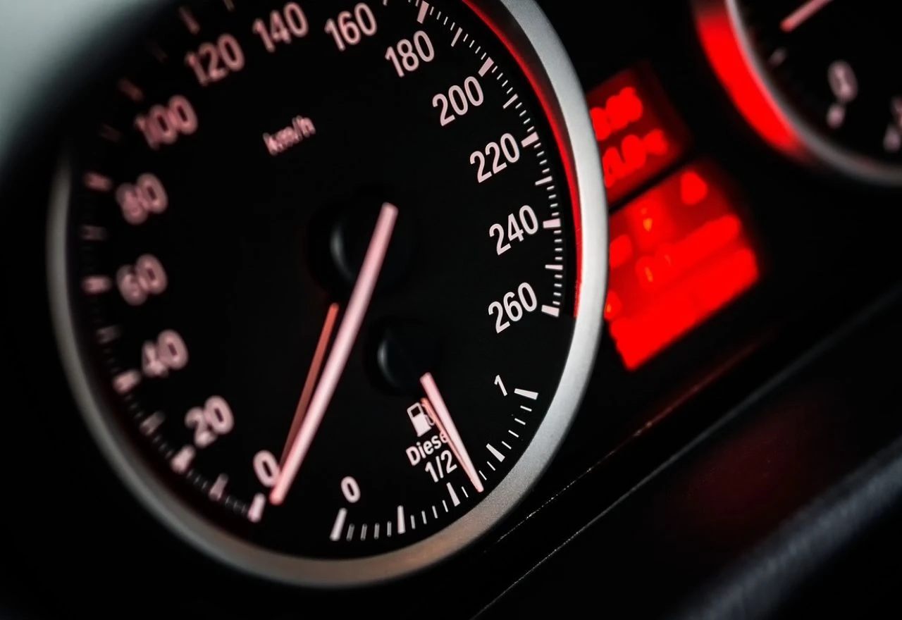 Europljani masovno kupuju automobile s lažnom kilometražom