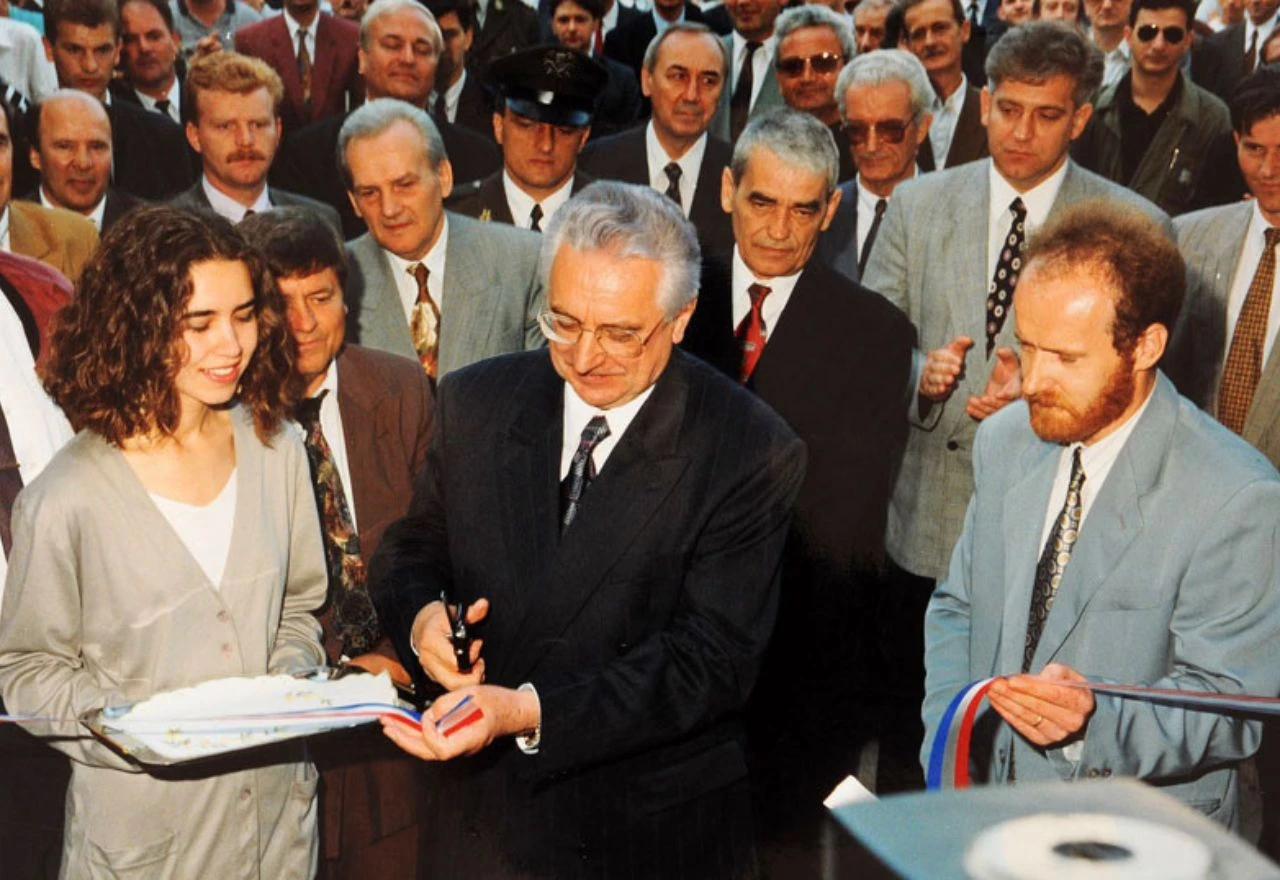 Prije 32 godine Tuđman otvorio obnovljenu Gimnaziju u Širokom Brijegu