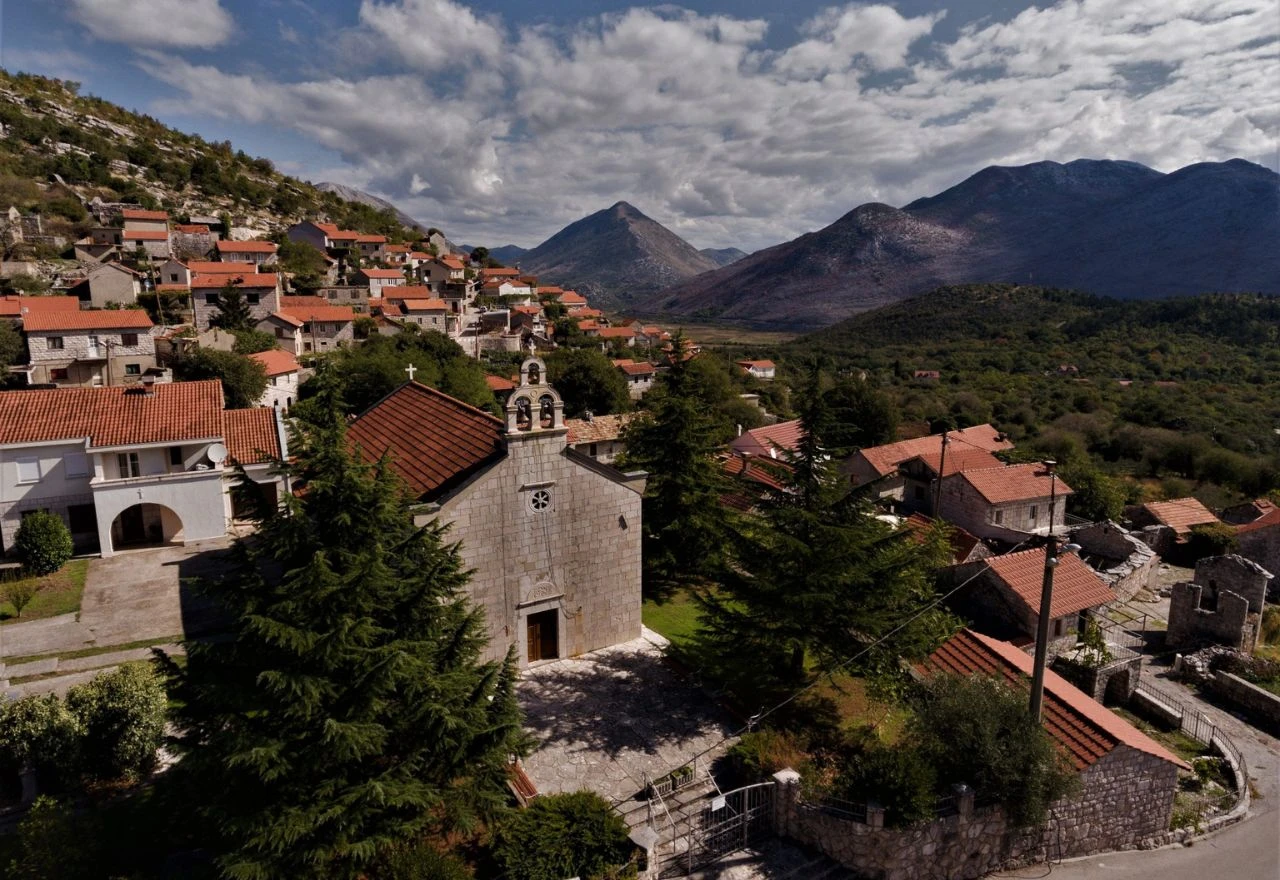 Obilježavanje Dana branitelja i oslobođenja Općine Ravno