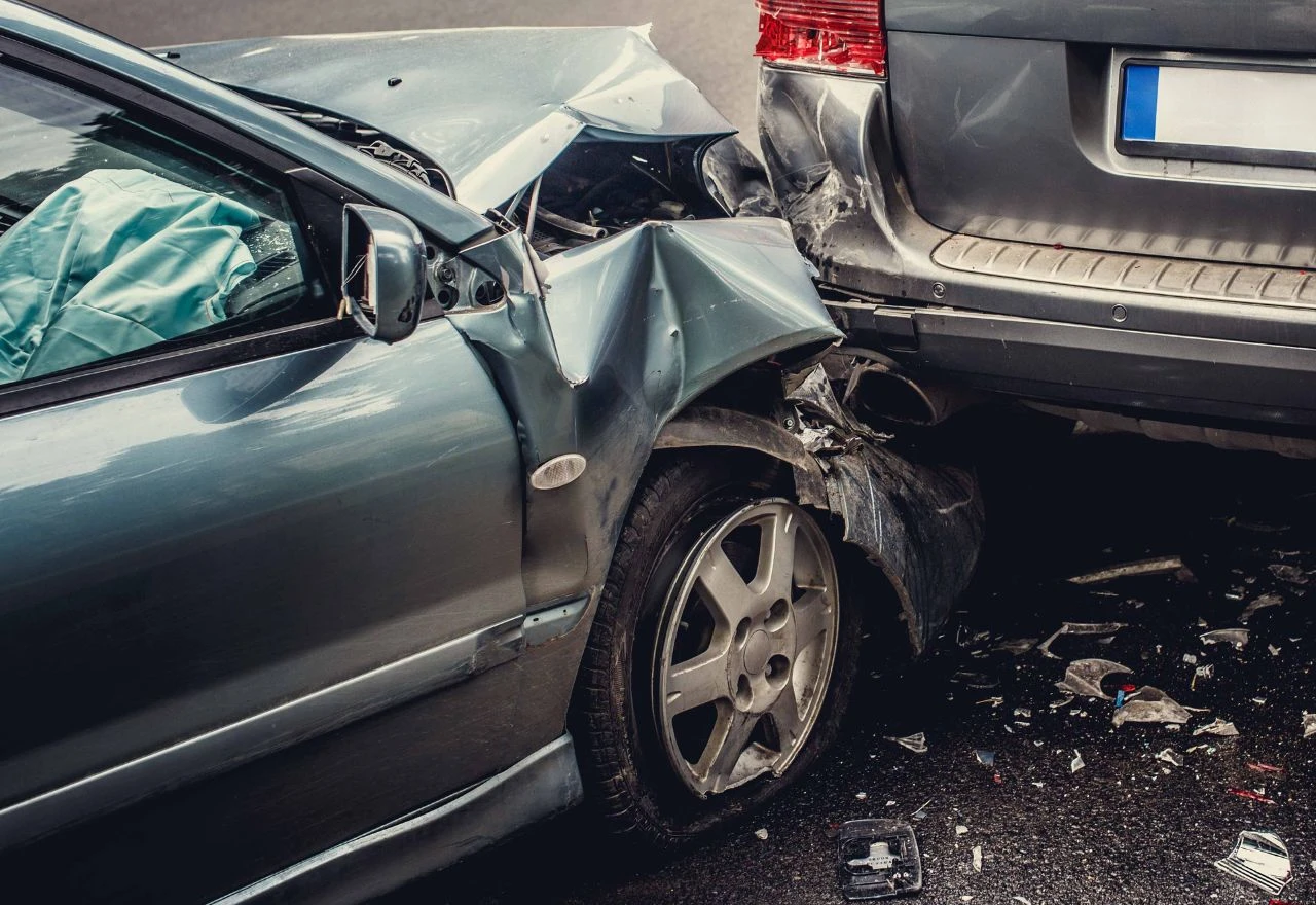 Sudar tri automobila na izlazu iz Mostara