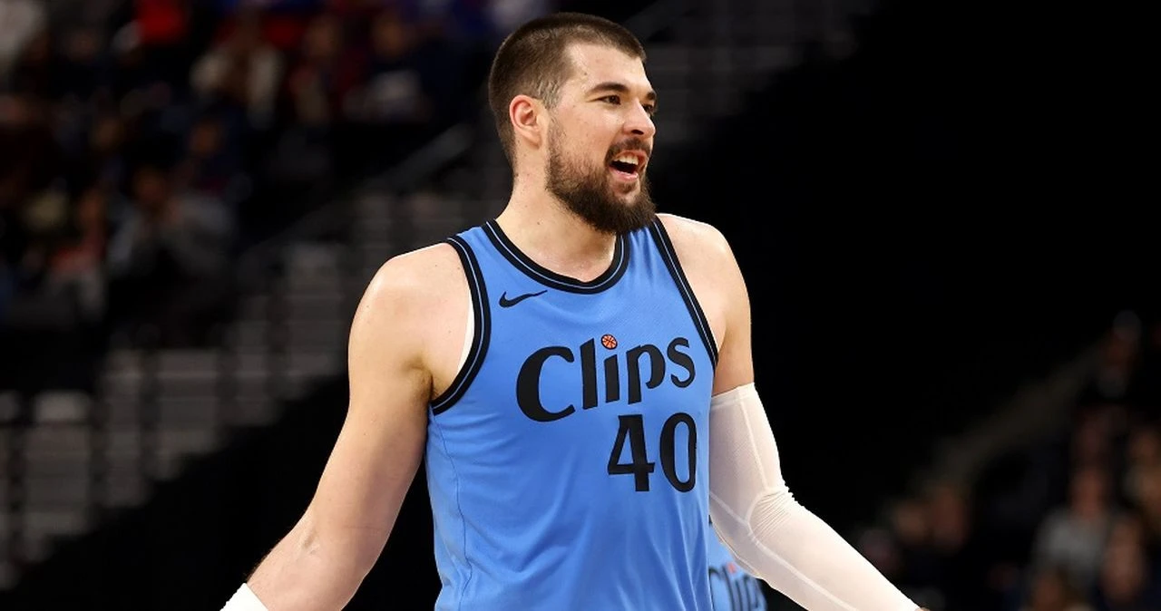 Zubac u drugoj obrambenoj petorci NBA lige
