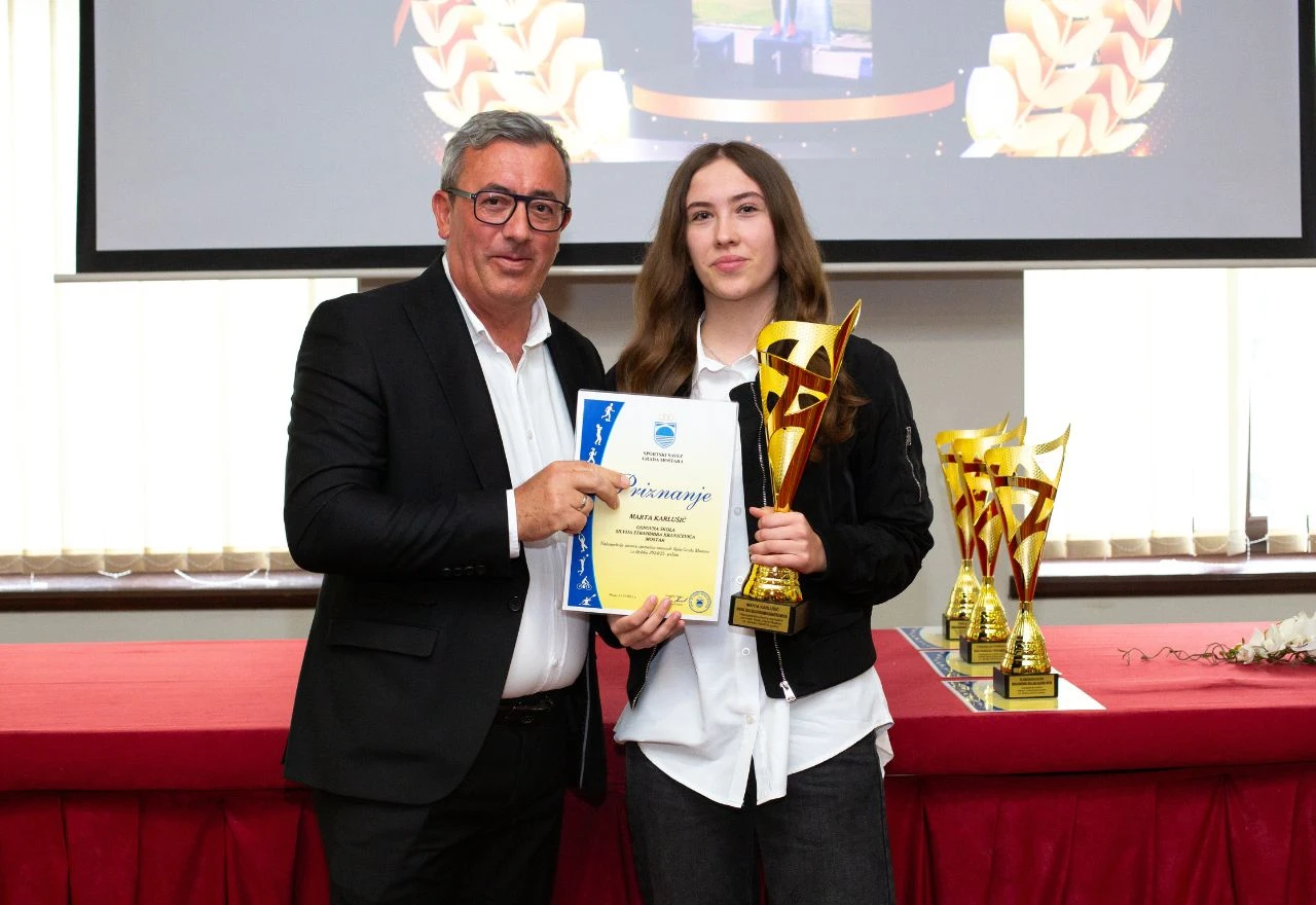 Mostar proglasio najuspješnije učenike, škole i nastavnike u sportu