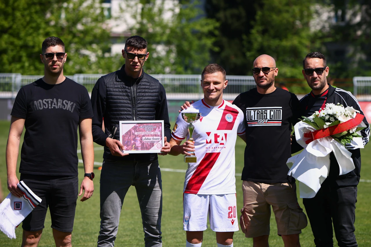 Antoniju Ivančiću trofej  "Filip Šunjić - Pipa"