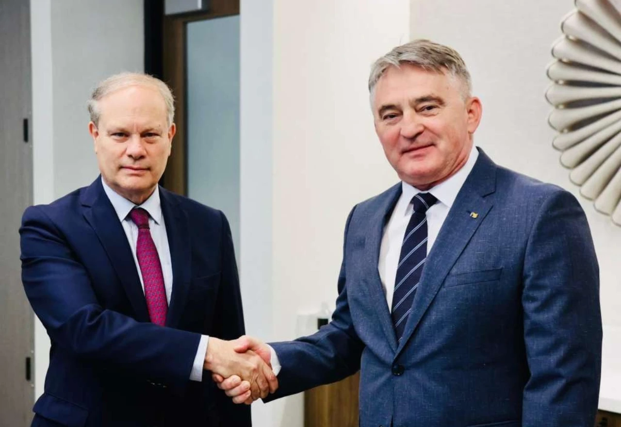 Komšić i francuski izaslanik Troccaz u Daytonu: EU integracije BiH prioritet