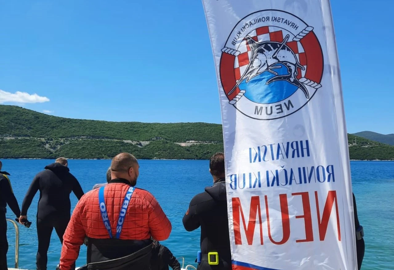 Ronilački klub Neum predvodio tradicionalnu akciju čišćenja podmorja