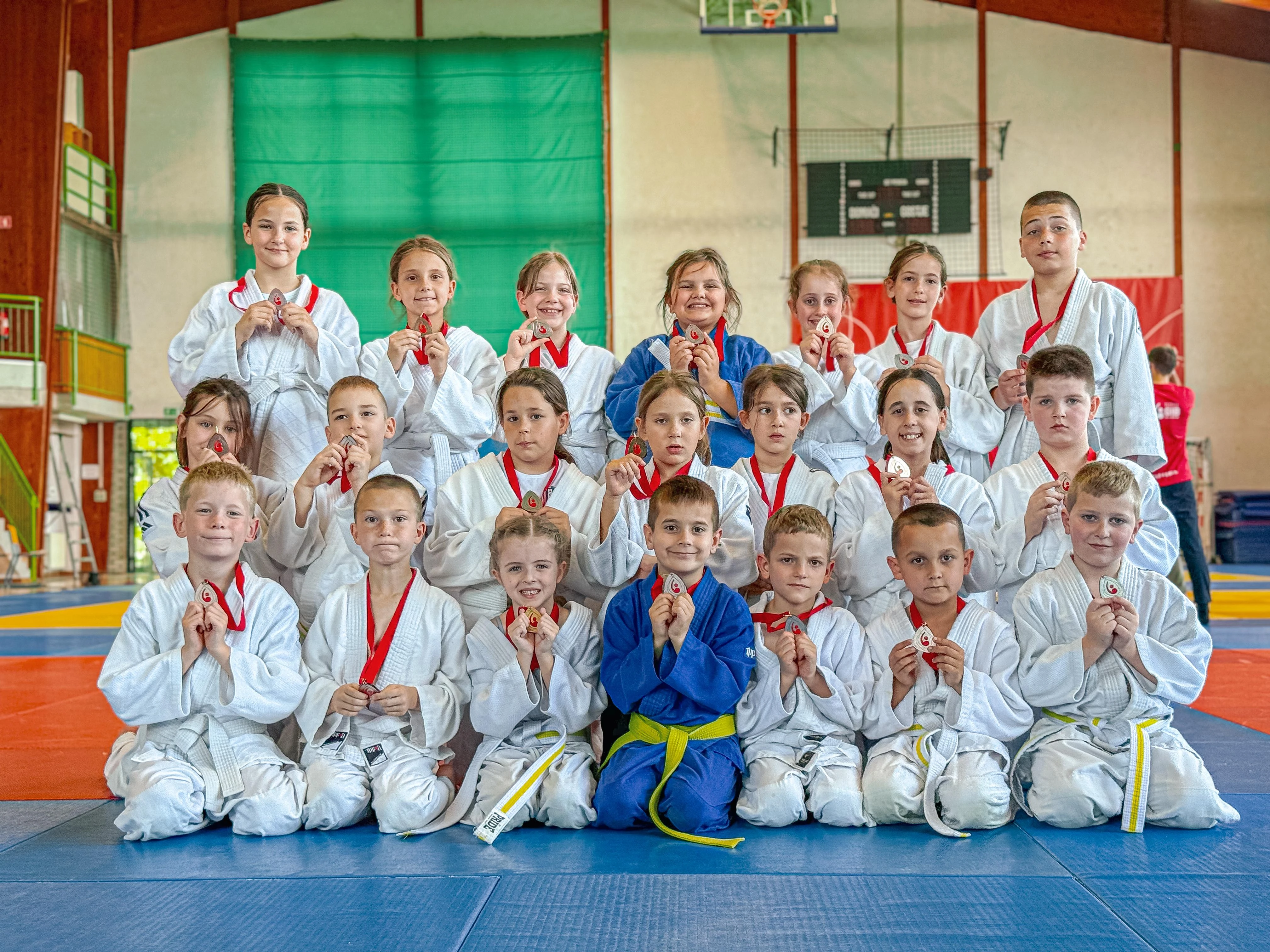 Borsa nastupila na međunarodnom turniru u Ljubljani: 21 medalja za mlade Mostarce