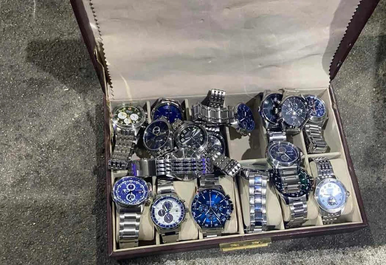 Granična policija zaustavila pokušaj krijumičarenja satova i zlatnog nakita na GP Deluša