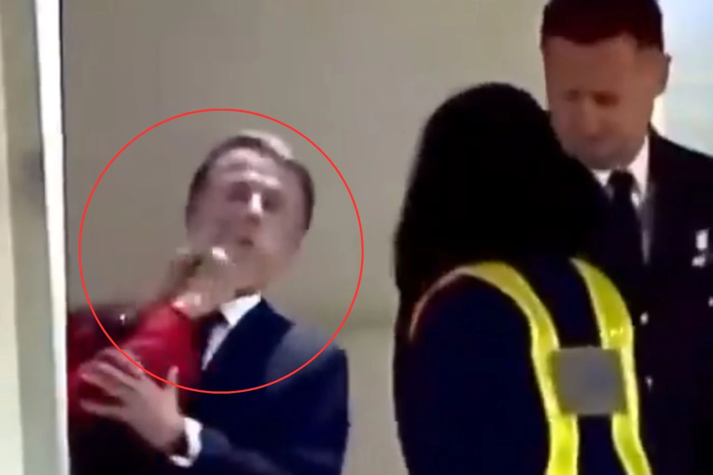Macron pokušao objasniti: Samo smo se zadirkivali