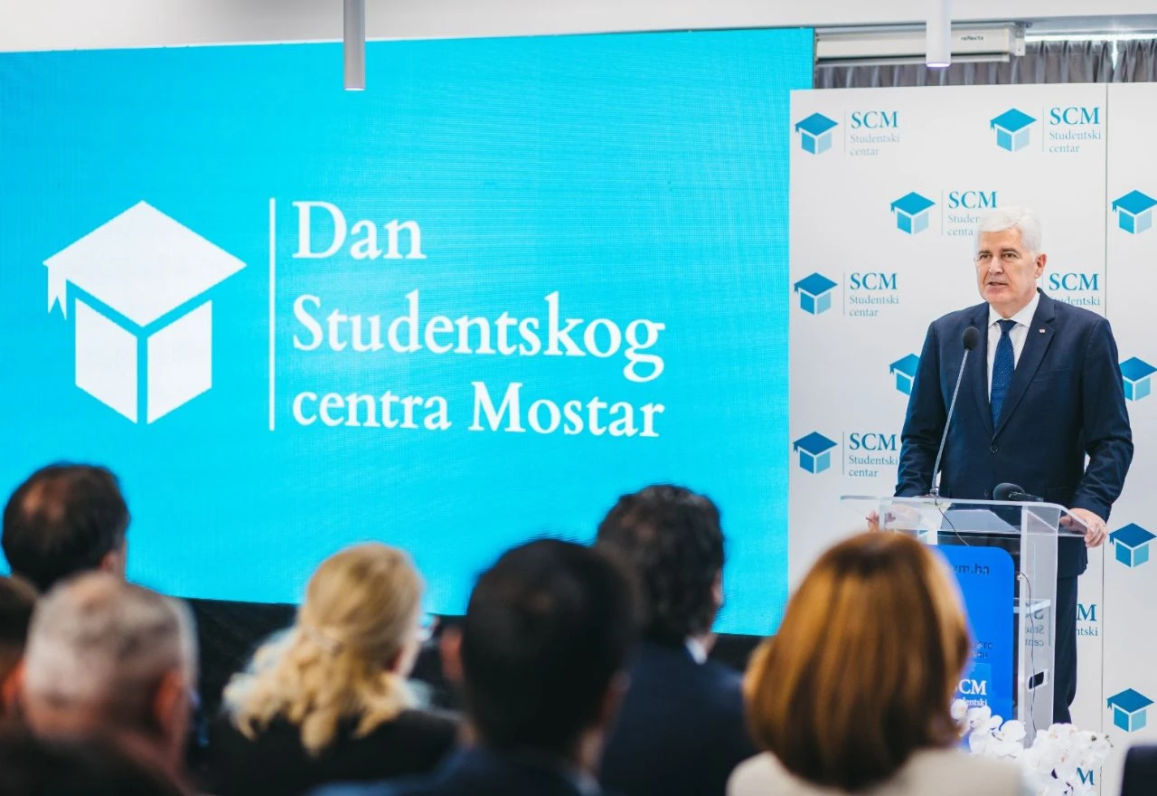Čović pozvao na poštivanje Ustava