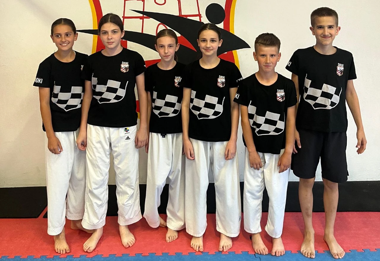 Šest članova Karate kluba Široki u reprezentaciji za Balkansko prvenstvo
