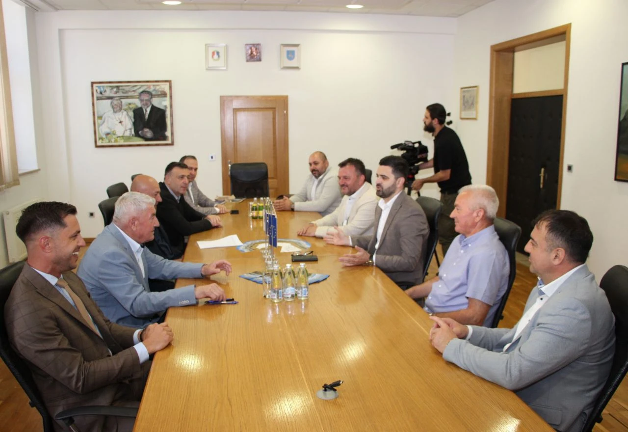 Potpisan ugovor o rekonstrukciji regionalne ceste Vir-Aržano