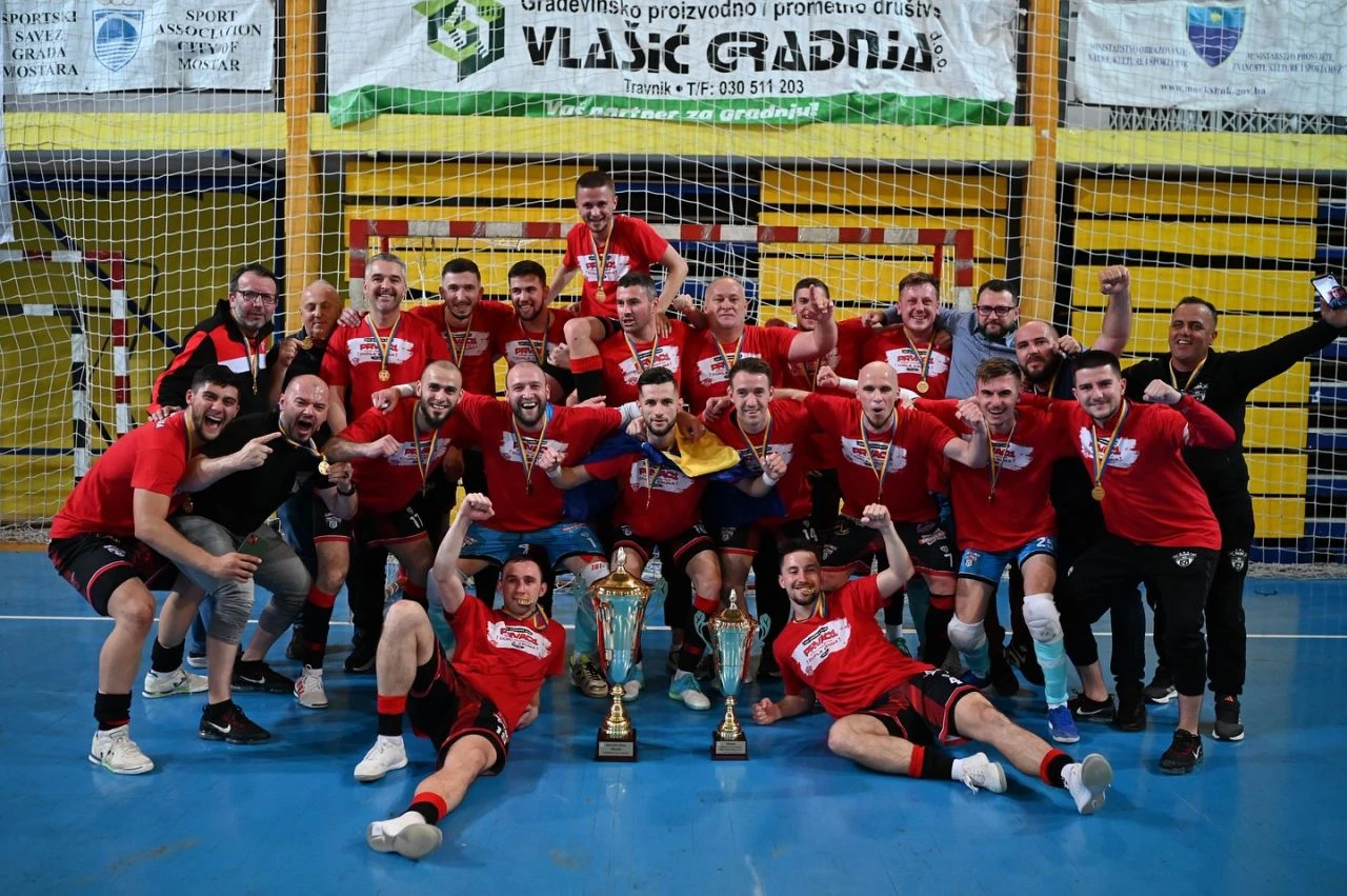 Bubamara Cazin novi prvak